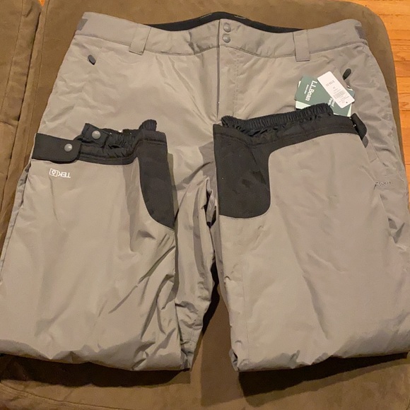 NWT L.L. Bean Grey Waterproof Tek 2 Snow and Ski Pants - Picture 2 of 16